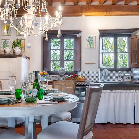 Gasthof Bernardini - Historic Tuscan Homes With Pool Coreglia Antelminelli
