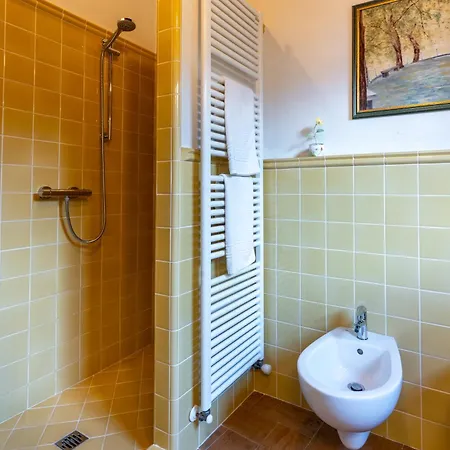 Case Bernardini - Historic Tuscan Homes With Pool ゲストハウス 3*