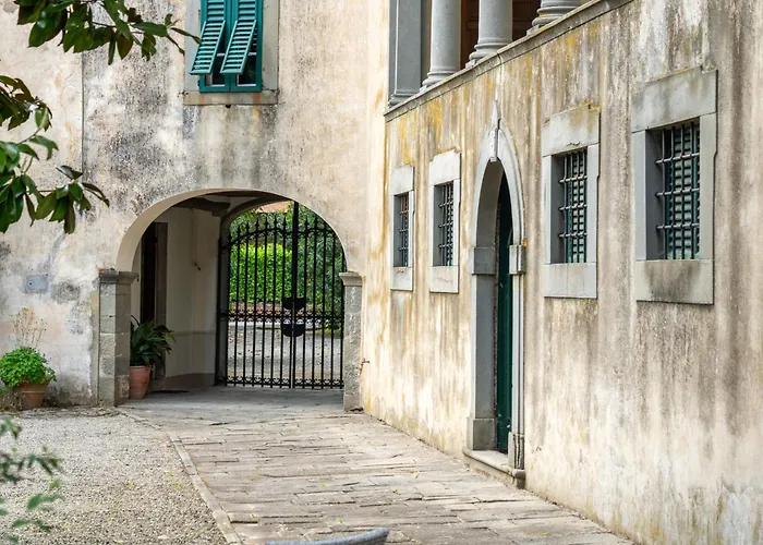 Konukevi Bernardini - Historic Tuscan Homes With Pool 3*