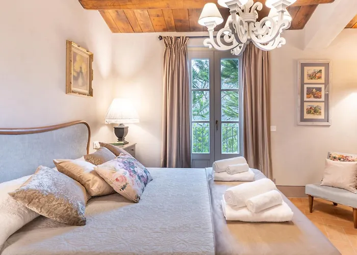 Konukevi Bernardini - Historic Tuscan Homes With Pool